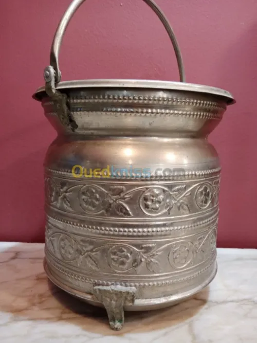 Mahbes makrout tripode cuivre blanc 