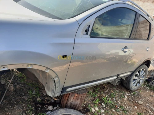 Moteur boit Nissan quachquai 2011
