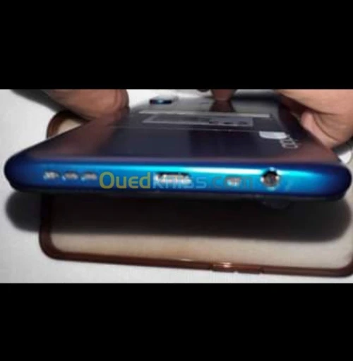 Oppo A31 CPH2015