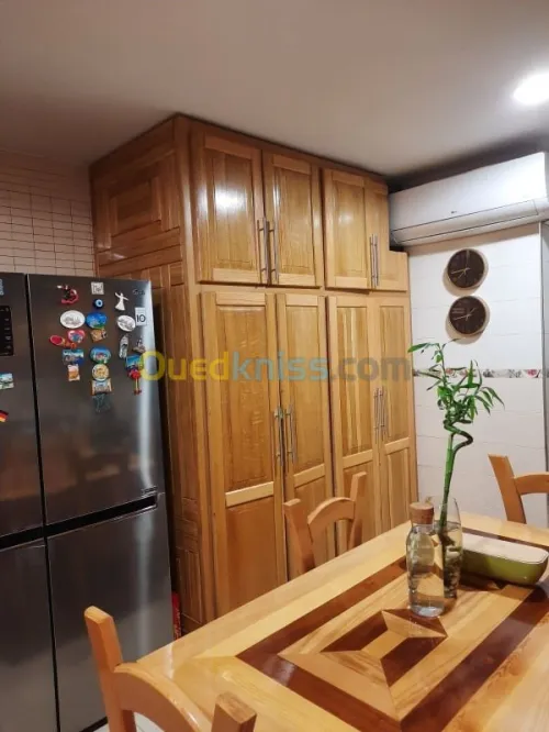 Vente meuble de cuisine + une table