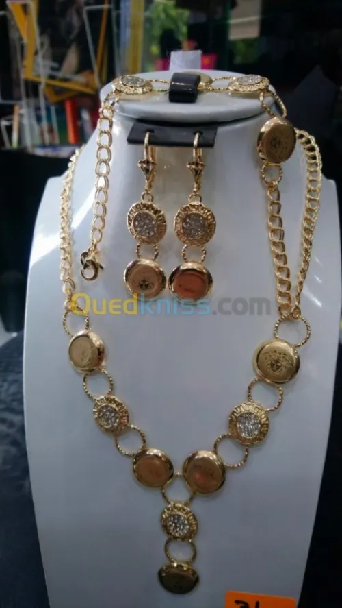 bijoux on acier inoxydable