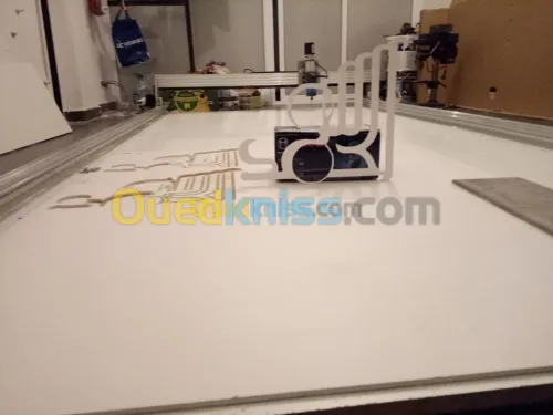 CNC modèle OX 300x150 cm