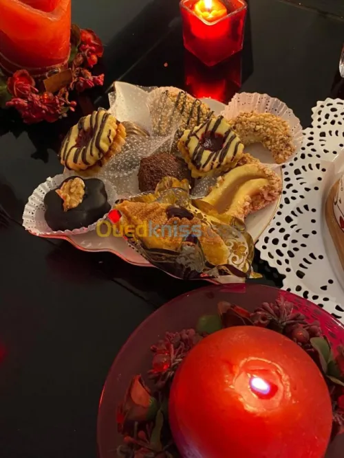 gâteau oriental occidental et pâtes 