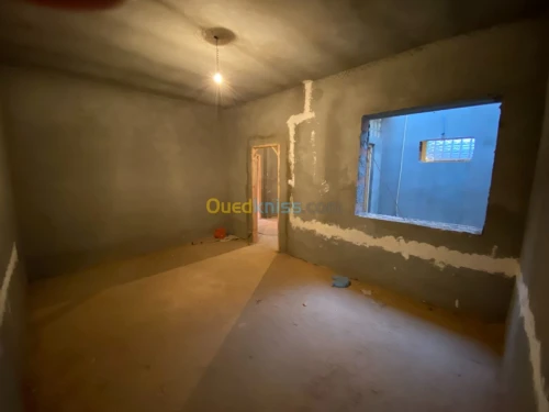 Vente Appartement F6 Tiaret Frenda