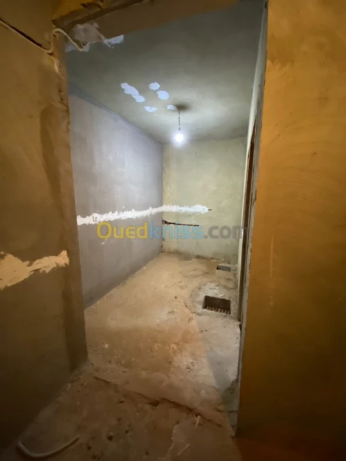 Vente Appartement F6 Tiaret Frenda