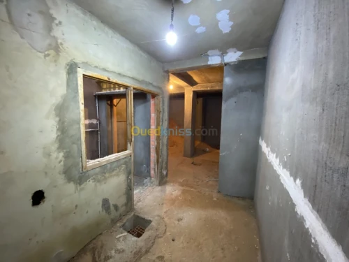 Vente Appartement F6 Tiaret Frenda