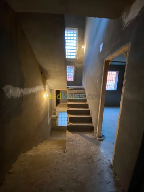 Vente Appartement F6 Tiaret Frenda