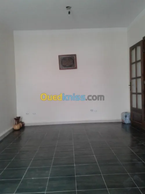 Location Appartement F3 Alger Bordj el bahri