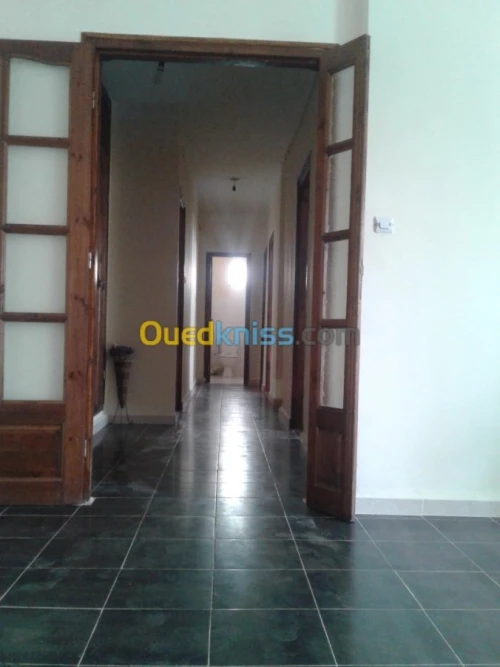 Location Appartement F3 Alger Bordj el bahri