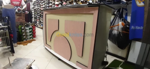 Comptoir caisse pour magazin 