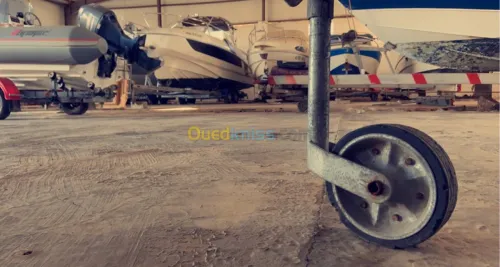 Parking bateau Garages