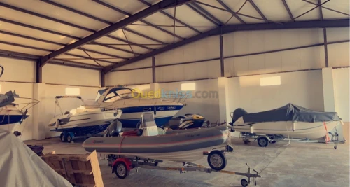 Parking bateau Garages