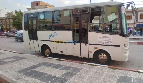 delta bus Daihatsu