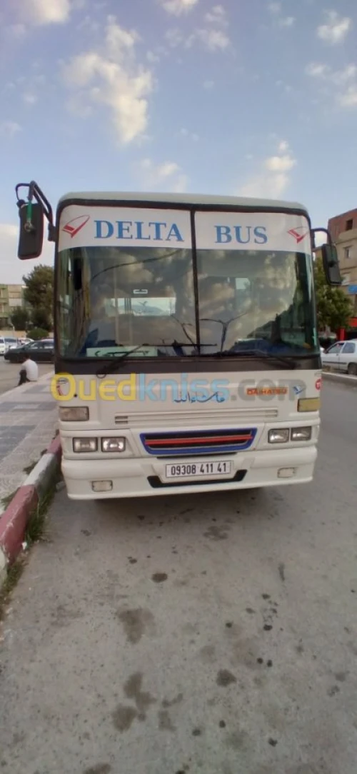 delta bus Daihatsu