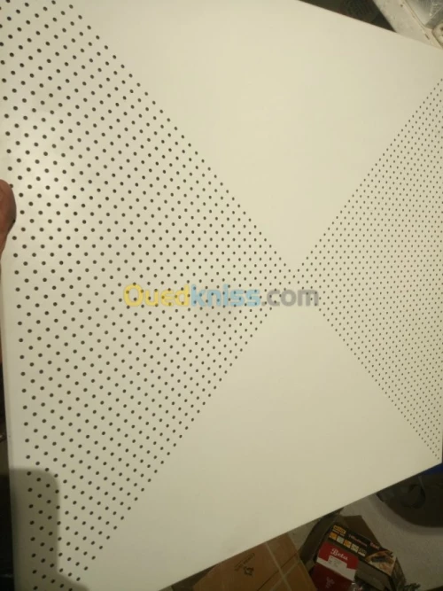 Faux plafond démontable aluminium