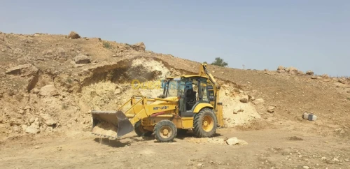 Komatsu Kaz