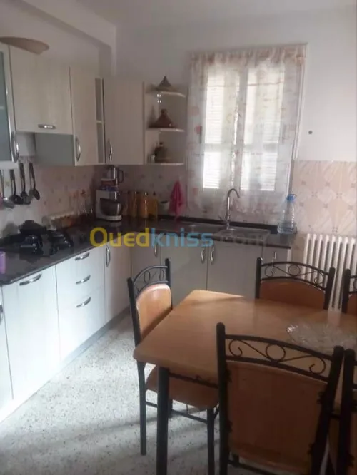 Location vacances Appartement F3 Tlemcen Tlemcen