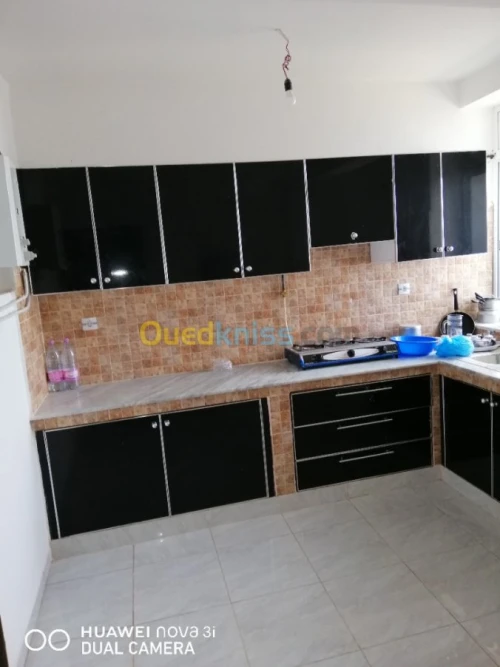 Location vacances Appartement F3 Skikda Collo