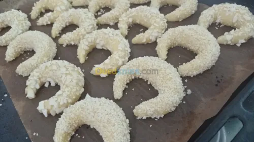 مقروط وحلويات makrout & gâteaux