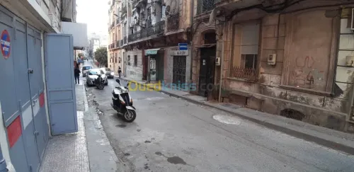 Location Local Oran Oran