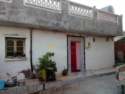 Vente Niveau De Villa F6 Tlemcen Marsa ben mhidi