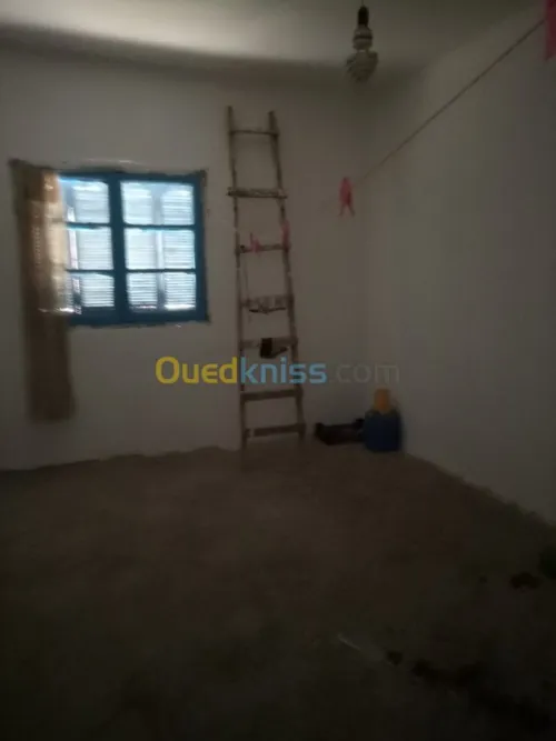 Vente bien immobilier Tlemcen Dar yaghmouracene