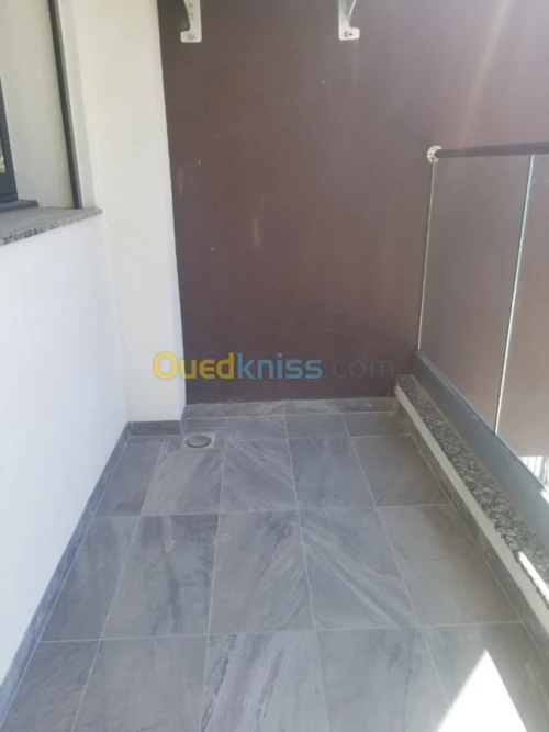 Location Appartement F3 Alger Said hamdine
