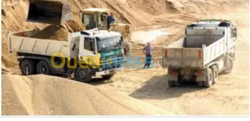 توصيل كل مواد البناء رمل البناء قرافي 