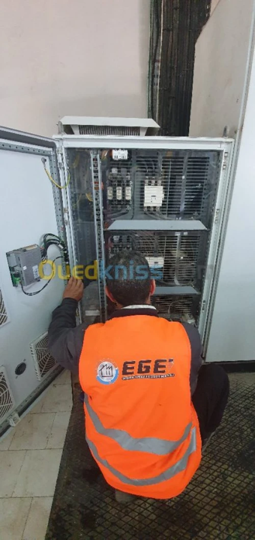 Batteries de Condensateurs & Compensation d'Énergie Réactive  Réduisez votre Facture Sonelgaz