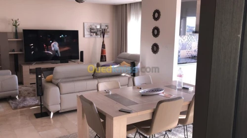 Location Appartement F4 Alger Dely brahim