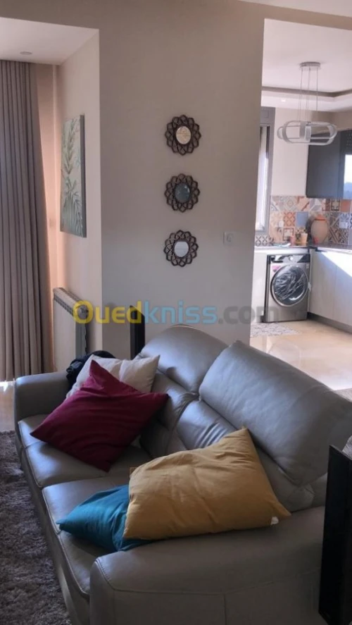 Location Appartement F4 Alger Dely brahim