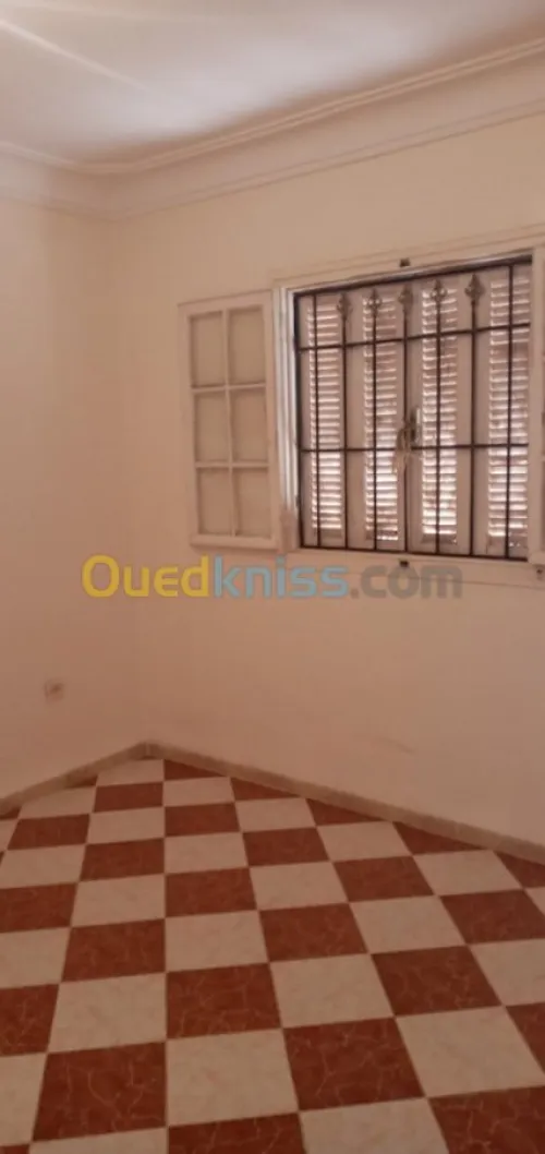 Location Appartement F4 Oran Oran