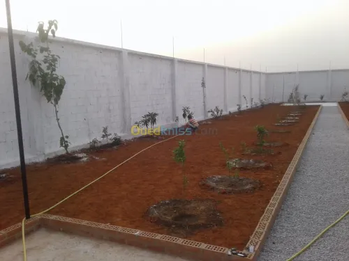 Travaux de jardinage