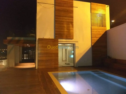 Réalisation de type de bâtiment en TCE