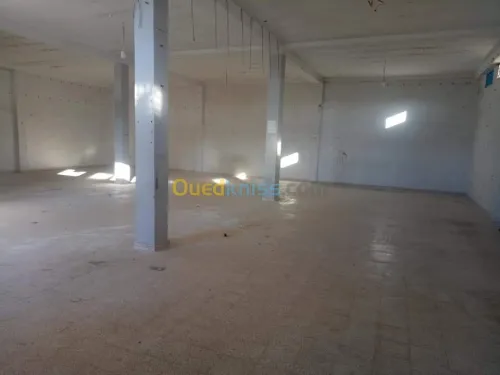 Vente Local Relizane Oued rhiou