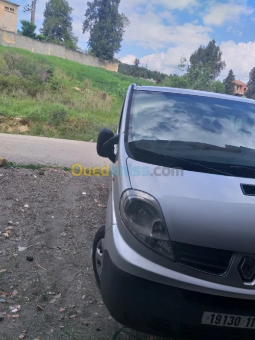 Renault Trafic passenger 