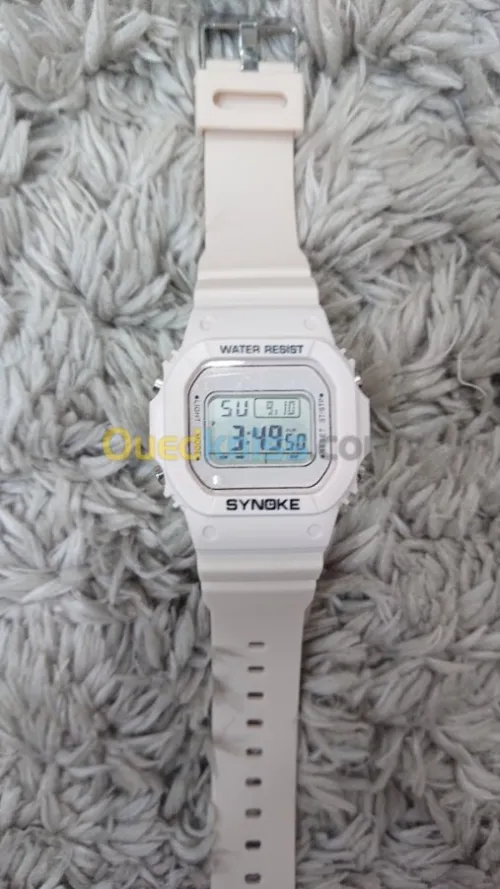 Montre pour femme 
