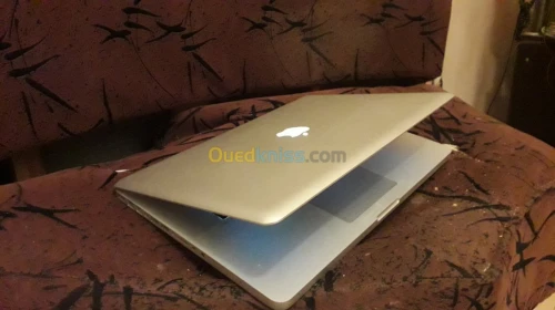 MACBOOK Pro 15" 4G 320G HDD