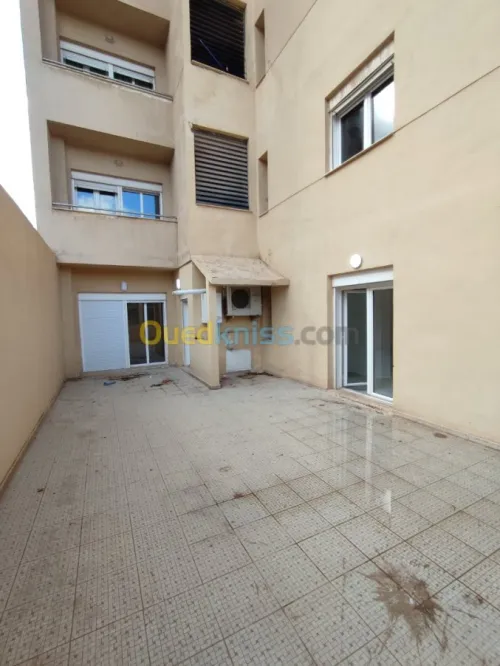 Location Appartement F4 Oran Oran