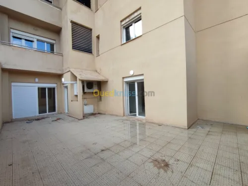 Location Appartement F4 Oran Oran