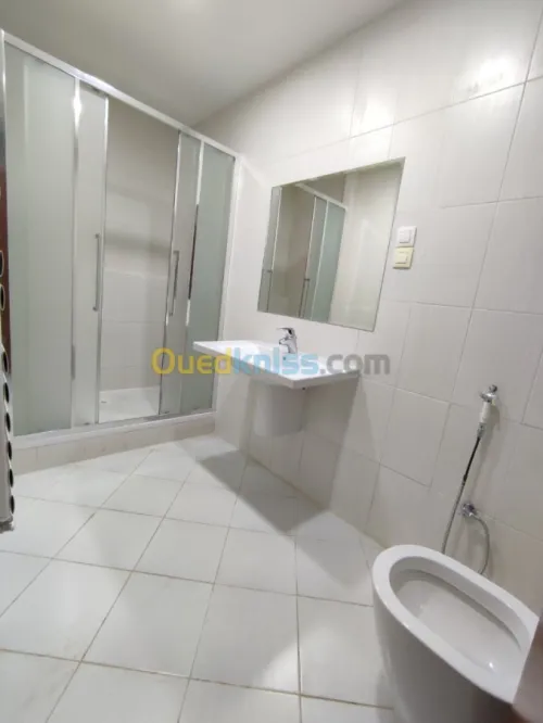 Location Appartement F4 Oran Oran