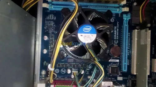 pc burau avec tables