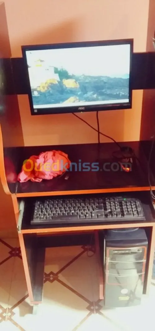 pc burau avec tables