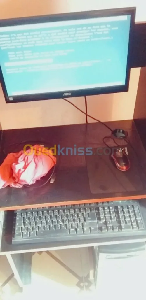 pc burau avec tables