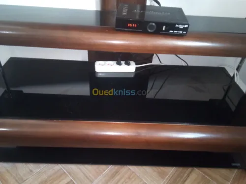 Vente table TV+Table basse+fauteuils