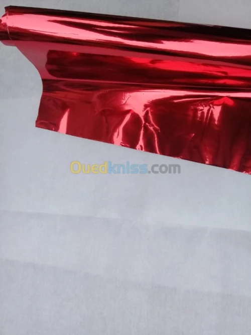 Foil hologramme et coloré 
