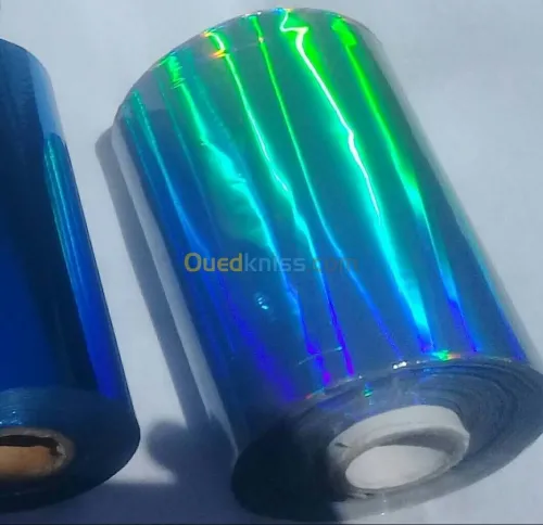 Foil hologramme et coloré 