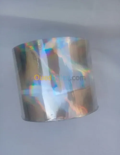 Foil hologramme et coloré 