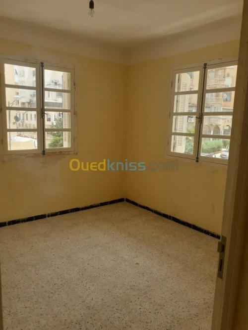 Location Appartement F3 Constantine Constantine
