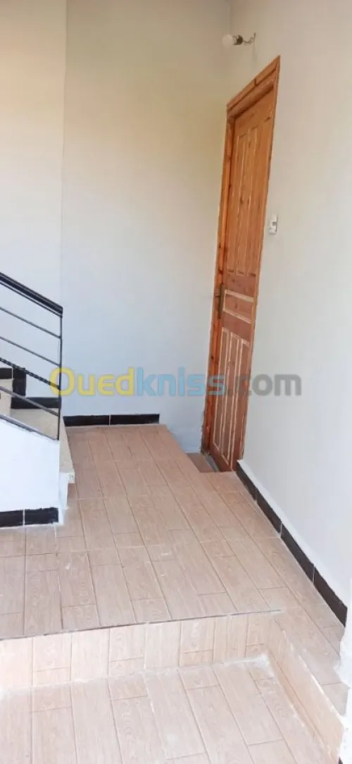 Location Appartement F3 Bejaia Beni ksila